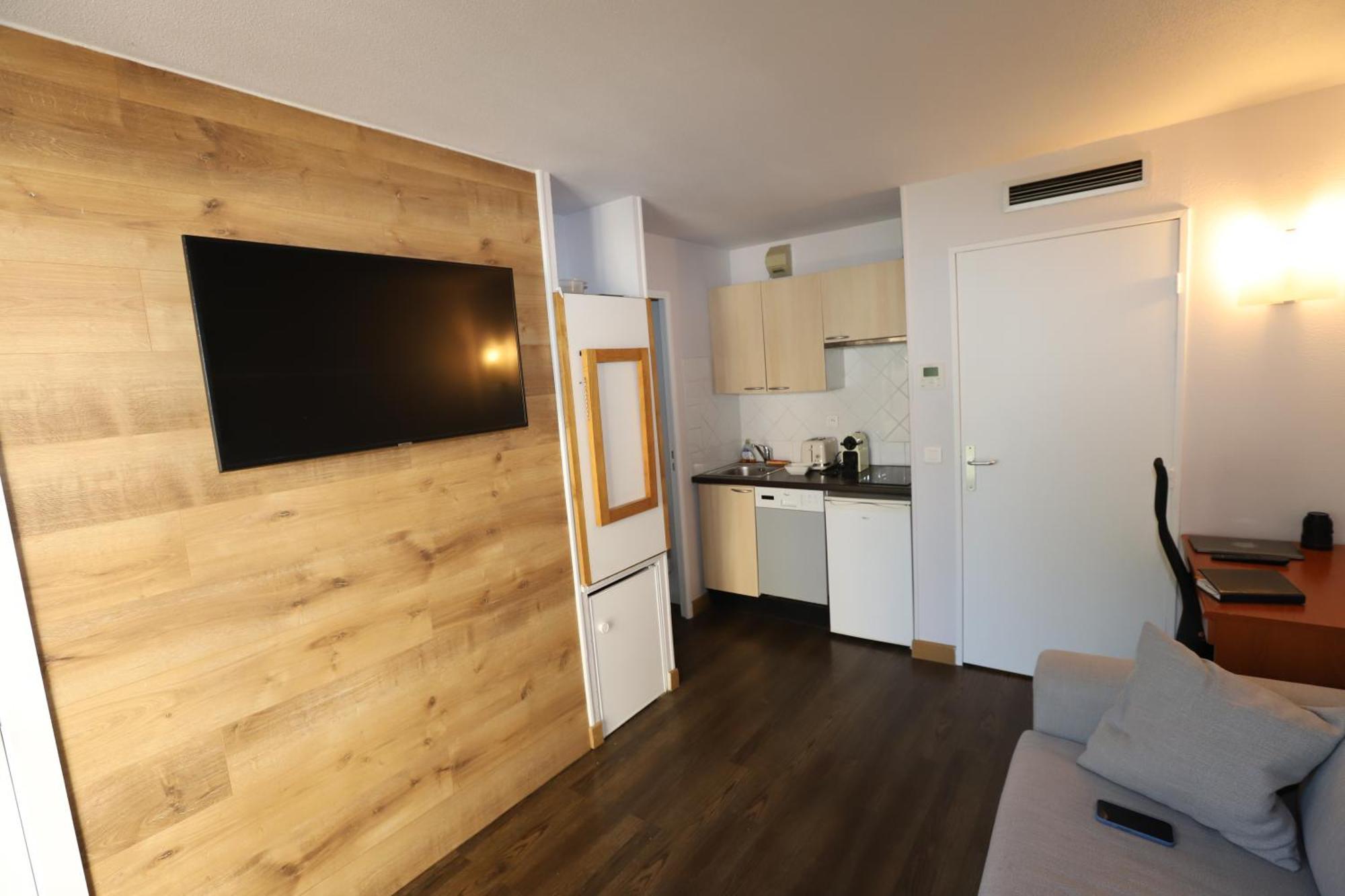 Floridianes By Hri Apartment Aix-en-Provence Ngoại thất bức ảnh